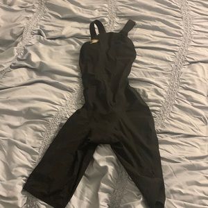 Speedo valor kneeskin